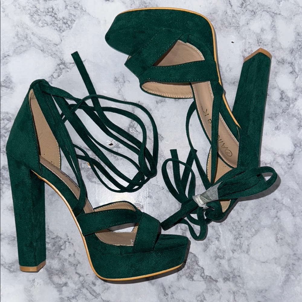 Qupid Green Platform Sandals with Lace-Up Detail